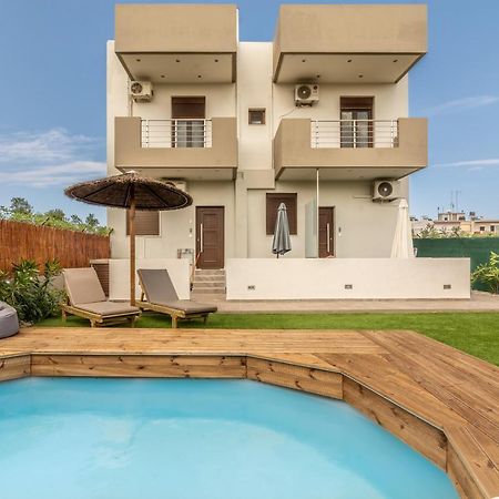 Cozy House With Pool Near Beach Gazi 외부 사진