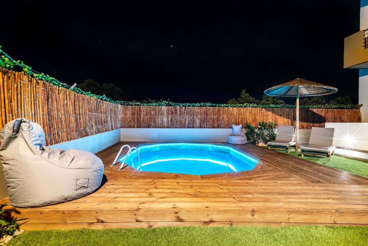 Cozy House With Pool Near Beach Gazi 외부 사진